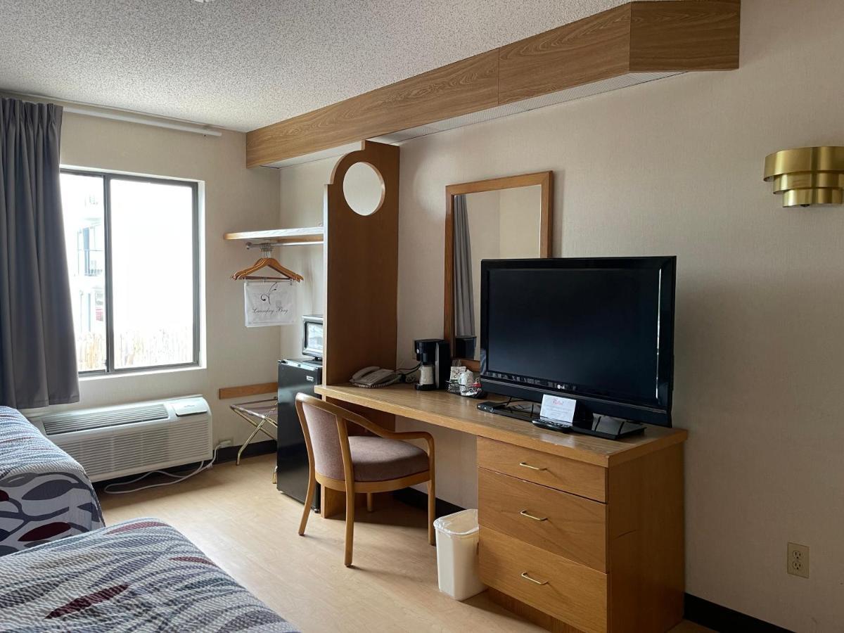 Red Roof Inn Μπράνσον Εξωτερικό φωτογραφία